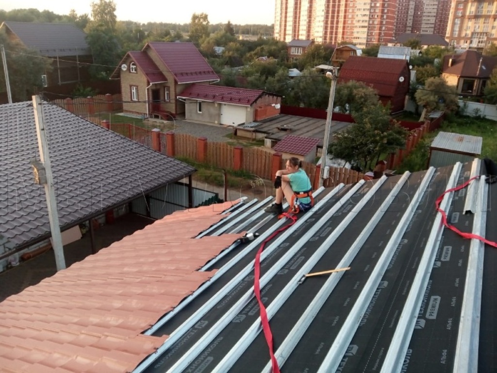 Металлочерепица Геркулес 8004 терракотовый Стальной Бархат от Центра Металлокровли в Сыктывкаре