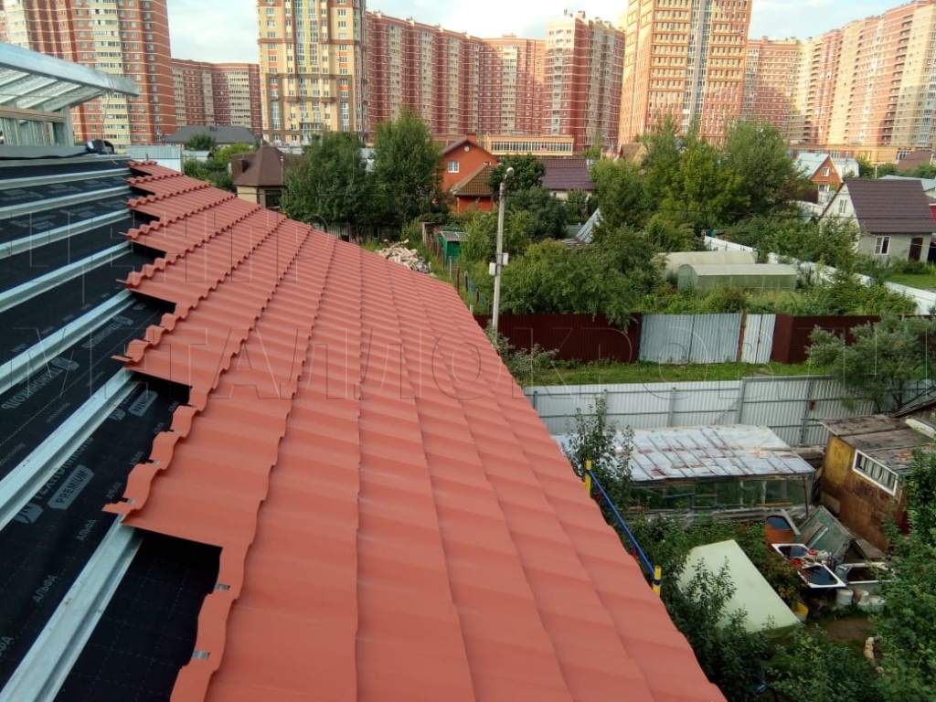 Металлочерепица Геркулес 8004 терракотовый Стальной Бархат от Центра Металокровли в Сыктывкаре